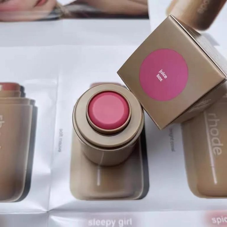 Rhode Pocket Blush | Makeup Beauty