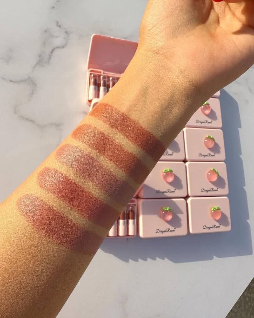 Dragon Ranee Peach Mini Lipstick Set