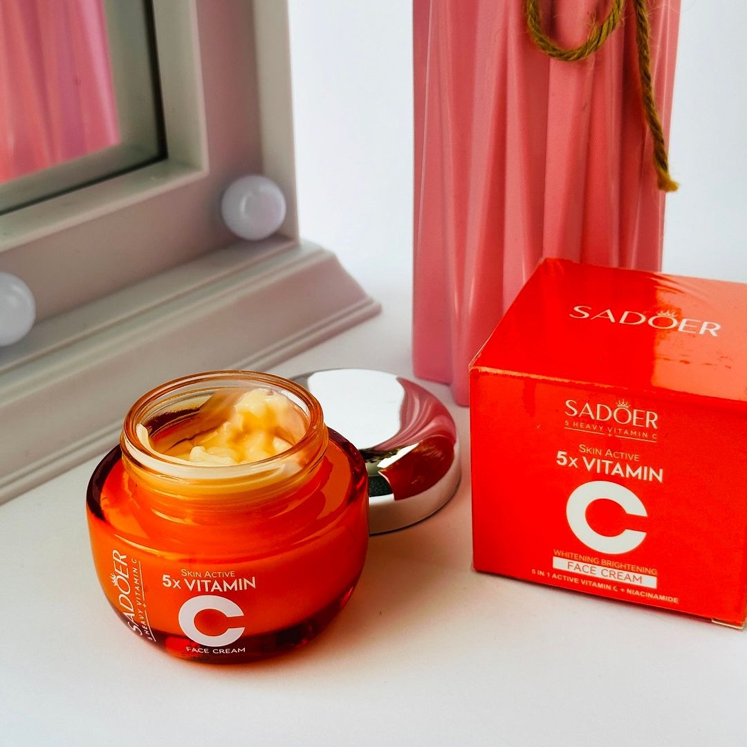 Sadoer 5x Vitamin C Skin Active Whitening Cream